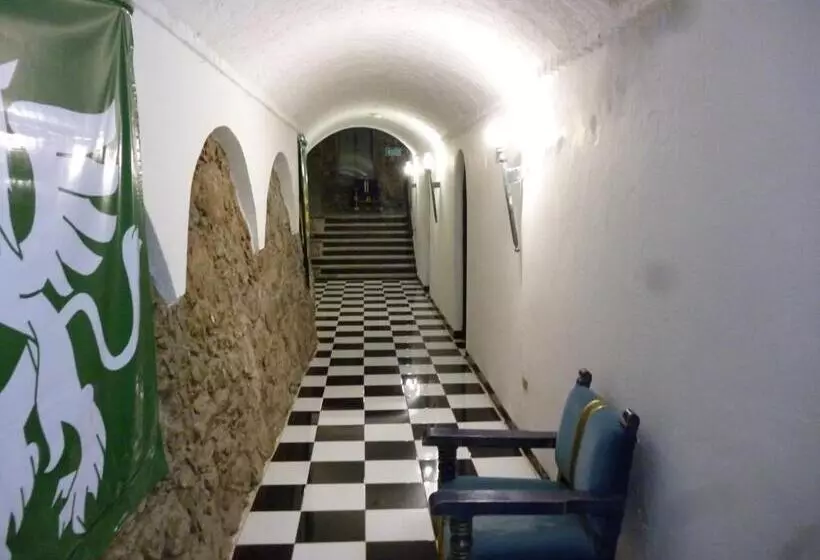 Fotos del hotel Castillo De Santa Cecilia:  5