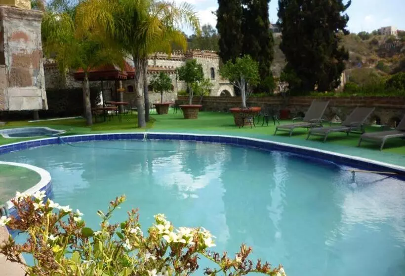 Fotos del hotel Castillo De Santa Cecilia:  12