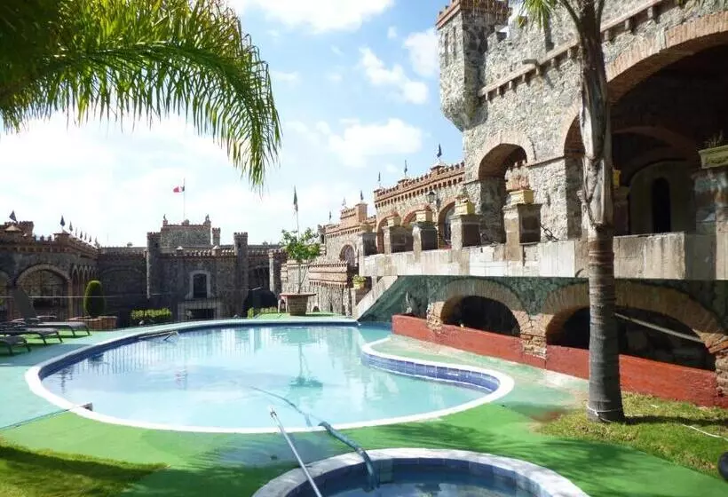 Fotos del hotel Castillo De Santa Cecilia:  18