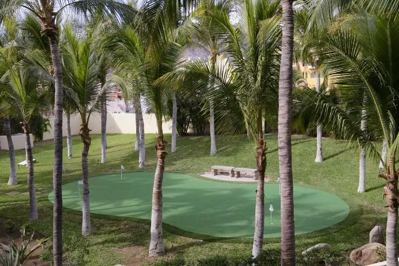 Fotos del hotel Hacienda Beach Club & Residences:  3