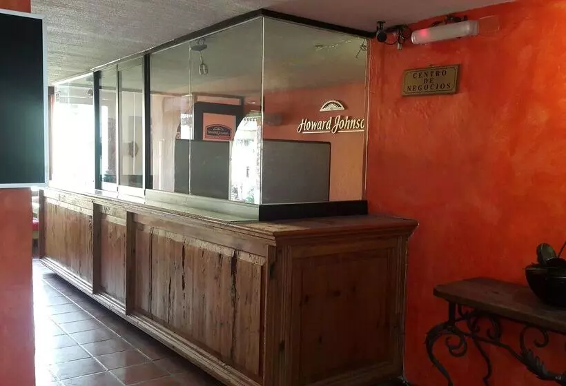 Fotos del hotel Howard Johnson Calle Real Morelia:  3