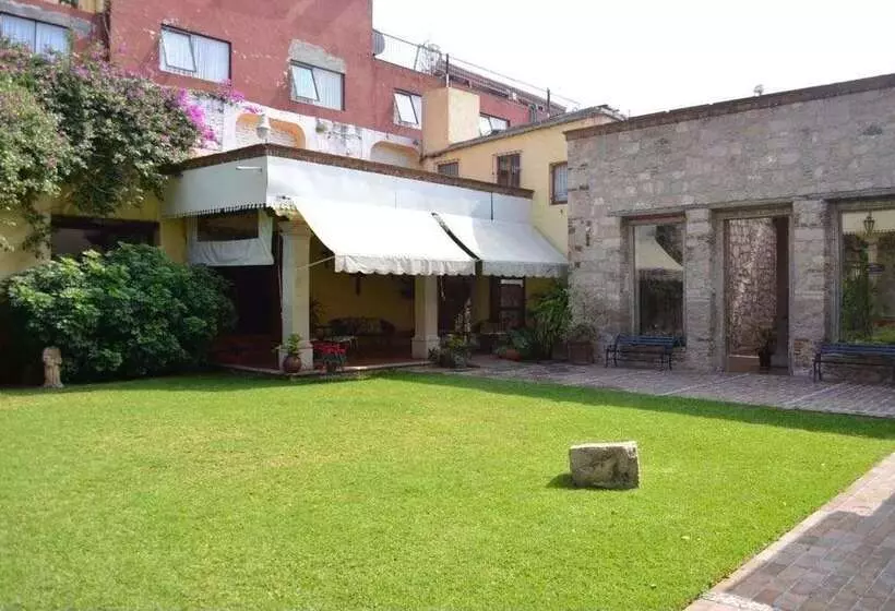 Fotos del hotel Howard Johnson Calle Real Morelia:  5