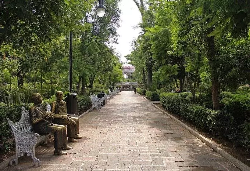 Fotos del hotel Medrano Temáticas And Business Rooms Aguascalientes:  5