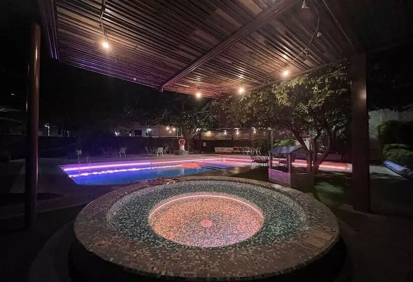 Fotos del hotel Medrano Temáticas And Business Rooms Aguascalientes:  9