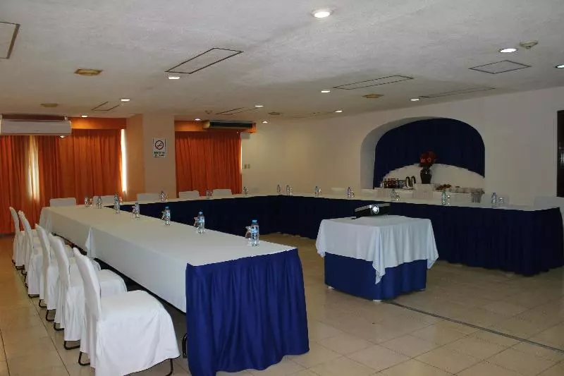 Fotos del hotel Ritz Acapulco  De Playa:  17