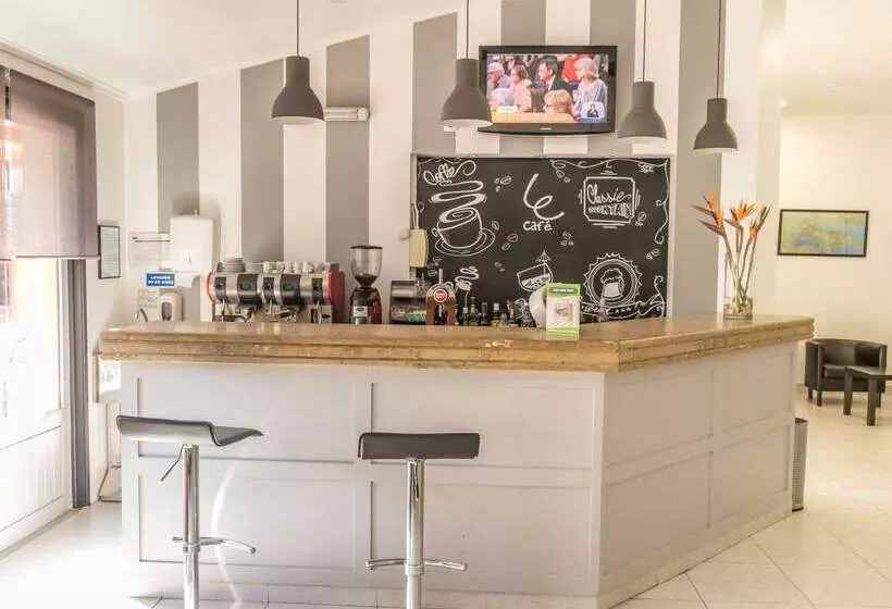 Fotos del hotel Campanile Lisboa Sud  Setubal:  17