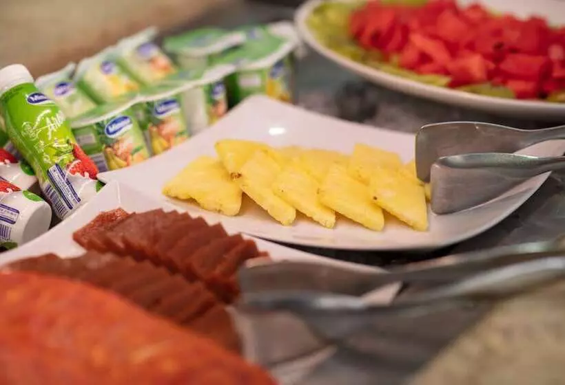 Fotos del hotel Campanile Lisboa Sud  Setubal:  10