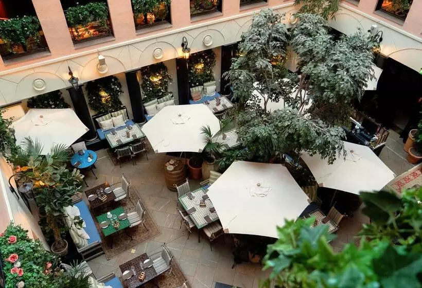 Fotos del hotel Mj's:  17