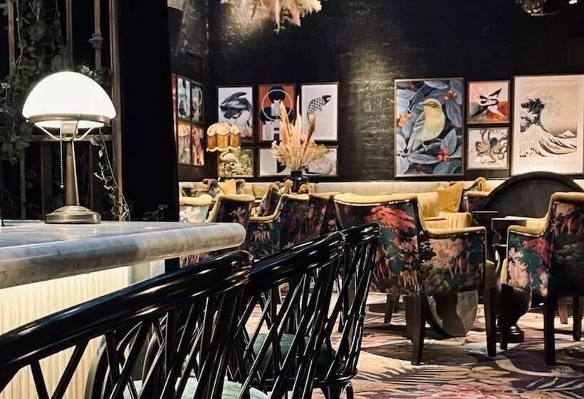 Fotos del hotel Mj's:  10