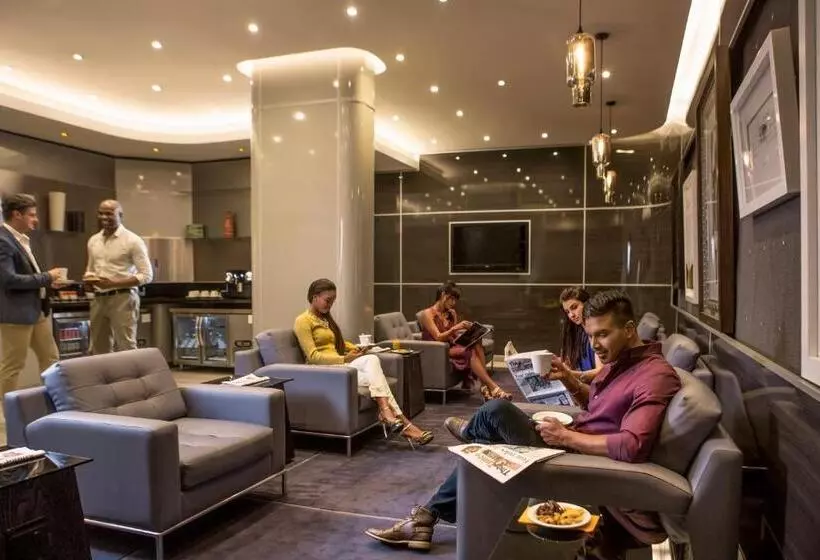 Fotos del hotel The Maslow Hotel, Sandton:  2