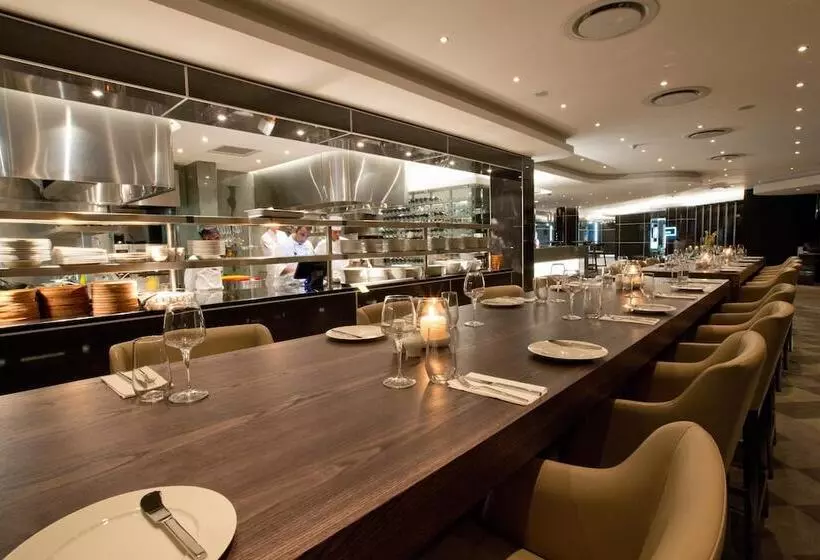 Fotos del hotel The Maslow Hotel, Sandton:  20