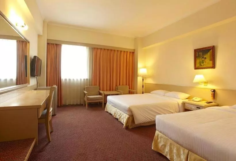 Fotos del hotel Emperor Hotel:  7