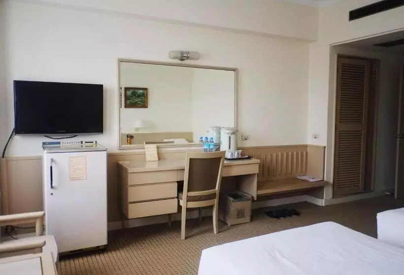 Fotos del hotel Emperor Hotel:  18