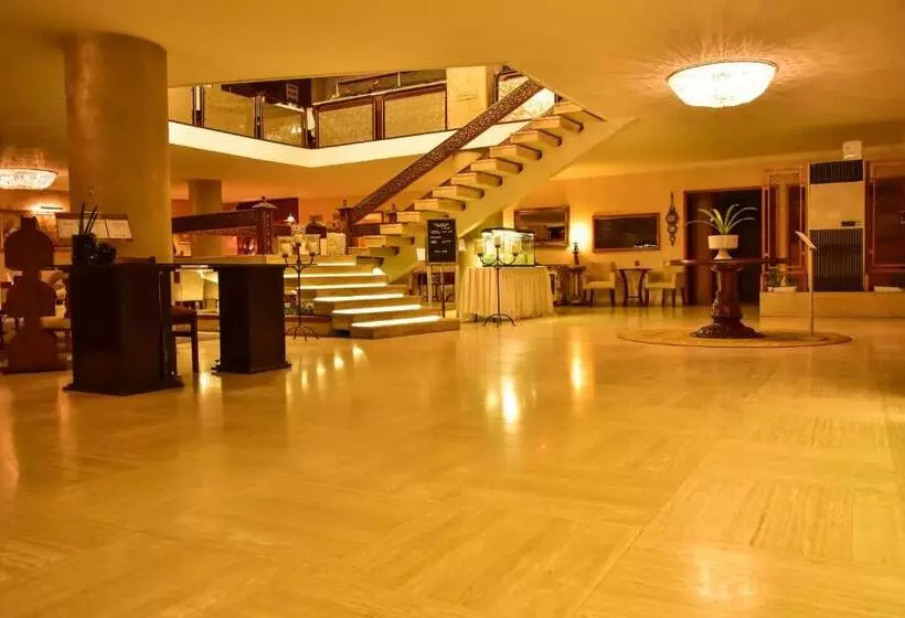 Fotos del hotel Gurkent:  3