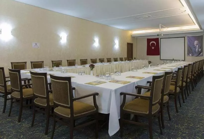 Fotos del hotel Gurkent:  17