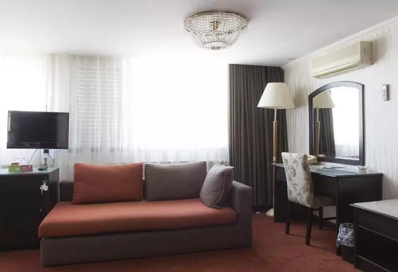 Fotos del hotel Gurkent:  25