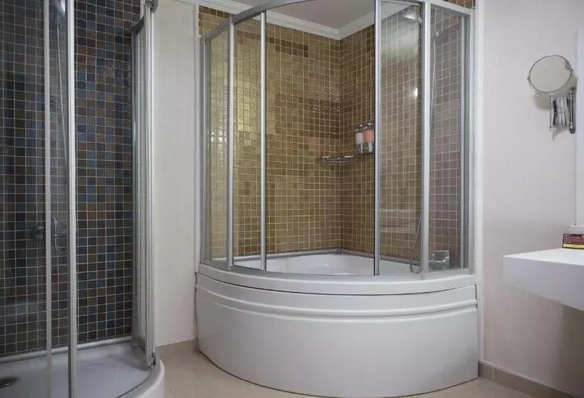 Fotos del hotel Gurkent:  8