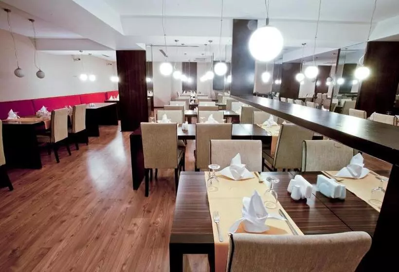 Fotos del hotel Klas:  3