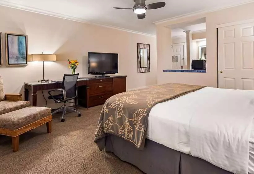 Best Western Plus Island Palms Hotel & Marina