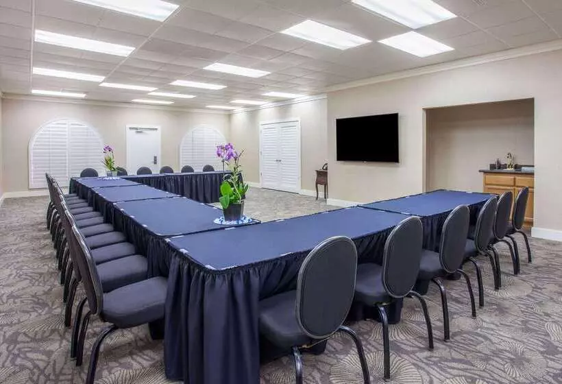 Fotos del hotel Days Inn By Wyndham San Diego  Circle:  11