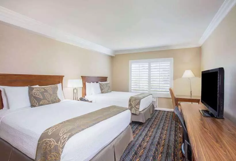 Fotos del hotel Days Inn By Wyndham San Diego  Circle:  12