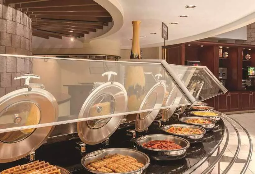 Fotos del hotel Embassy Suites By Hilton Orlando International Drive Icon Park:  13