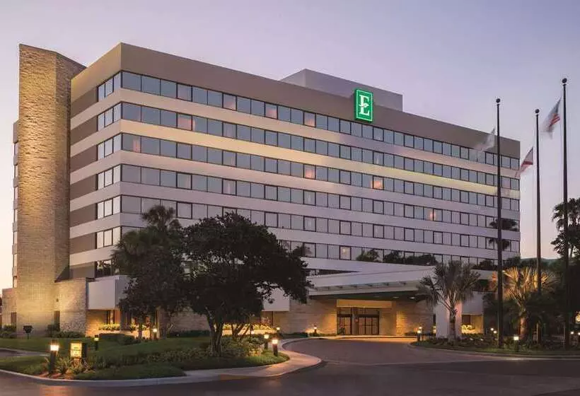 Embassy Suites By Hilton Orlando International Drive Icon Park