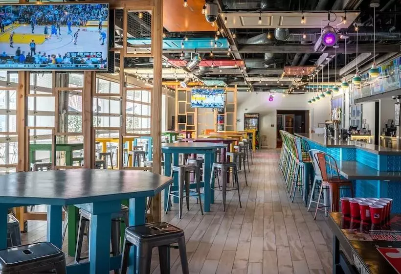 Fotos del hotel OYO Hotel and Casino Las Vegas:  17