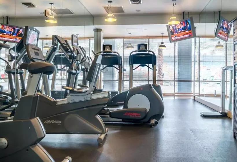 Fotos del hotel OYO Hotel and Casino Las Vegas:  3