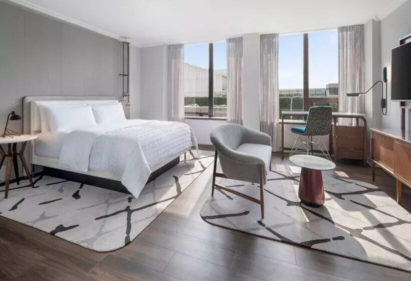 Fotos del hotel The Madison, A Hilton:  5