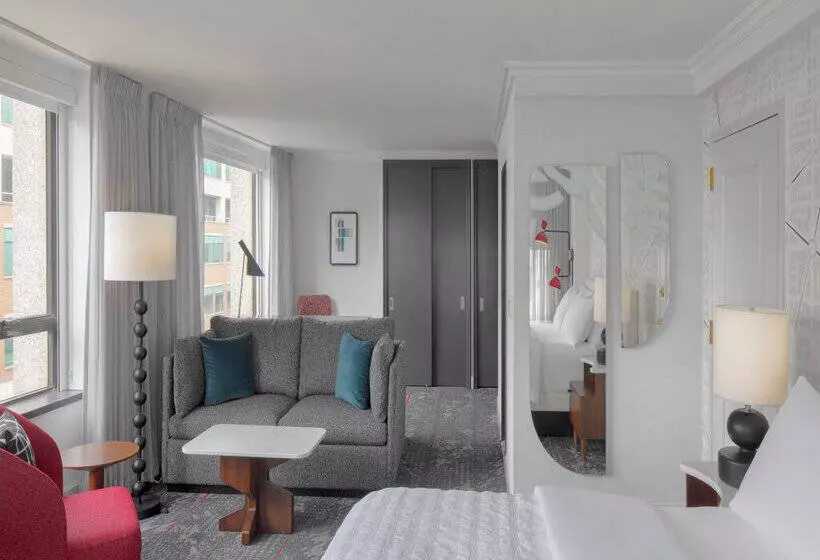 Fotos del hotel The Madison, A Hilton:  15