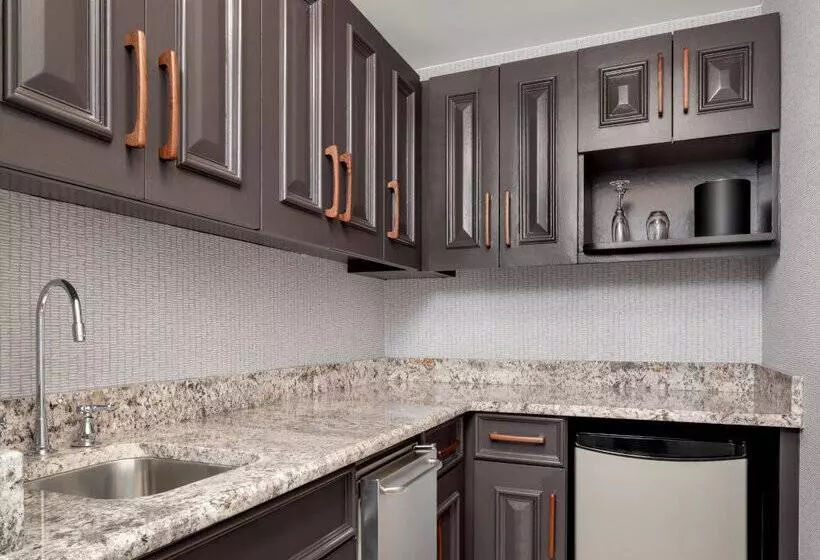 Fotos del hotel The Madison, A Hilton:  43