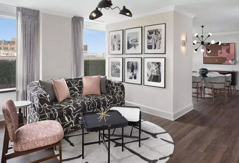 Fotos del hotel The Madison, A Hilton:  17