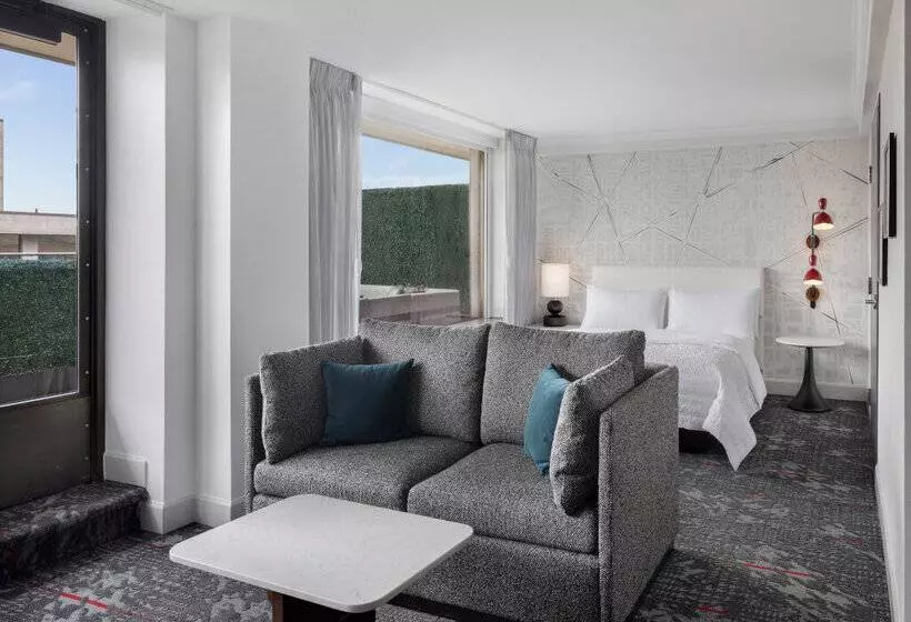 Fotos del hotel The Madison, A Hilton:  16