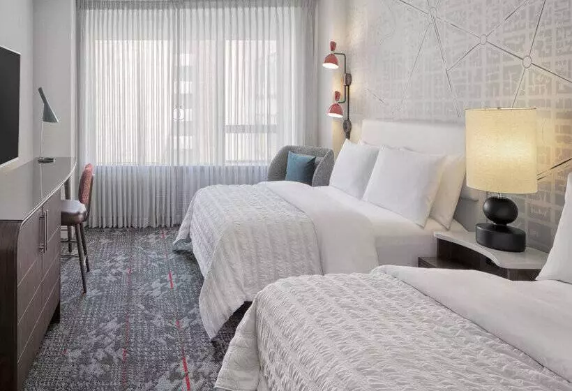 Fotos del hotel The Madison, A Hilton:  13