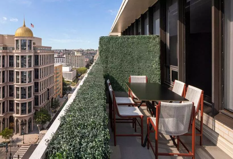 Fotos del hotel The Madison, A Hilton:  36