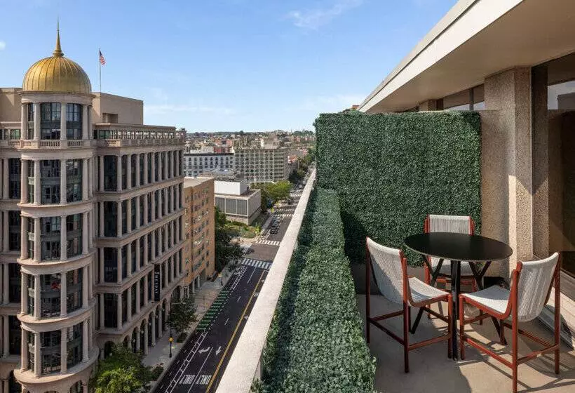 Fotos del hotel The Madison, A Hilton:  40