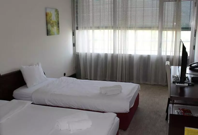 Fotos del hotel Garni Hotel Jugoslavija:  18