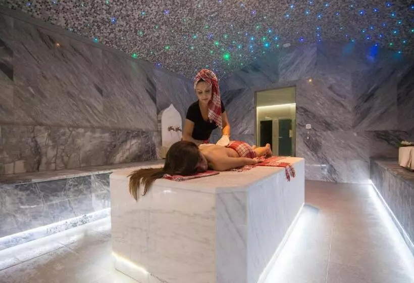 Fotos del hotel Grand  Neum:  5