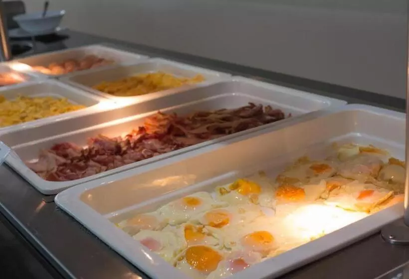 Fotos del hotel Grand  Neum:  6