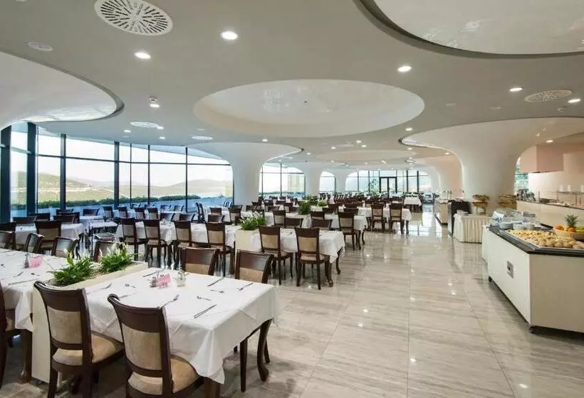 Fotos del hotel Grand  Neum:  20