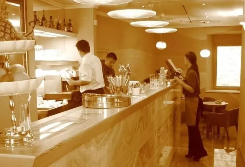 Fotos del hotel Vardar Kotor:  5