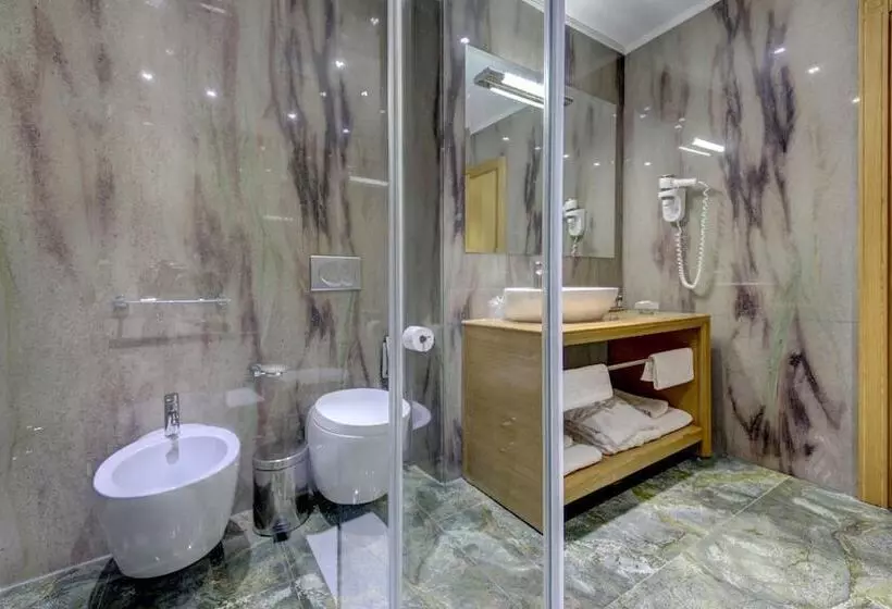 Fotos del hotel Vardar Kotor:  8