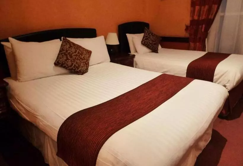 Fotos del hotel Russell Court:  19