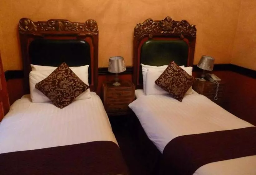 Fotos del hotel Russell Court:  24