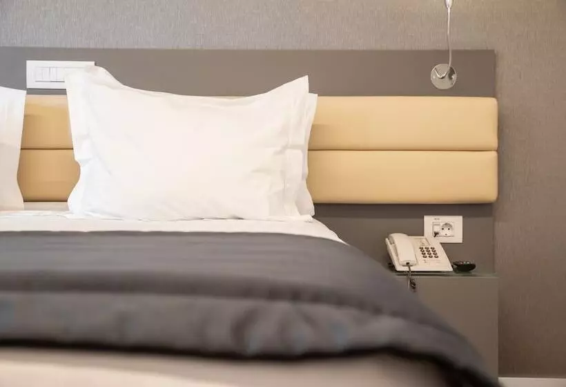 Fotos del hotel Alif Campo Pequeno:  4