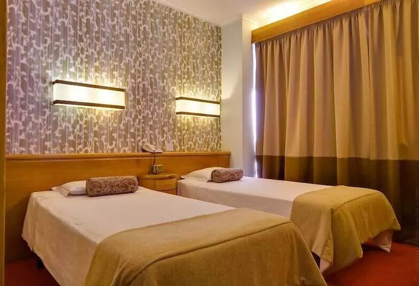 Fotos del hotel Alif Campo Pequeno:  5