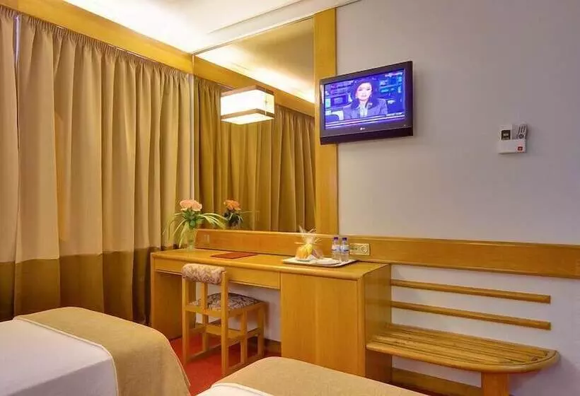 Fotos del hotel Alif Campo Pequeno:  14