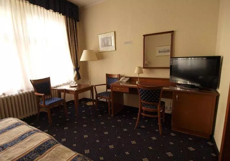 Fotos del hotel Arbes:  17