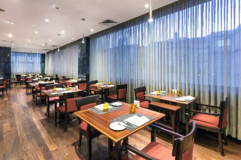 Fotos del hotel Radisson Blu Hotel Lisbon:  16